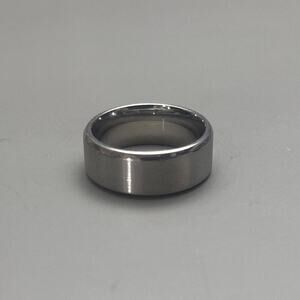 Y2K Grunge Simple Silver Ring – Size 8, Unisex, Brand New